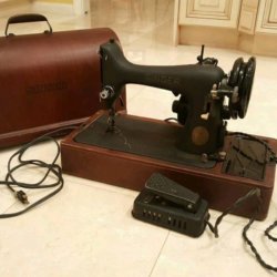 Black Vintage Sewing Machine